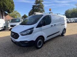 Transit Custom Leader L2 2.0 Eco Blue, Fantastic Racking 240V Inverter (EA23 CNO) full